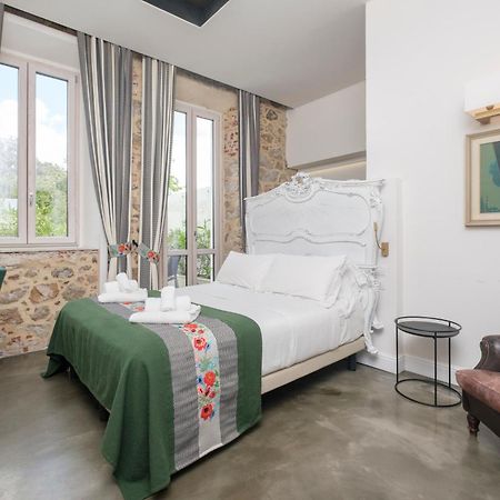 Kemani Villa Sara Олбия Екстериор снимка
