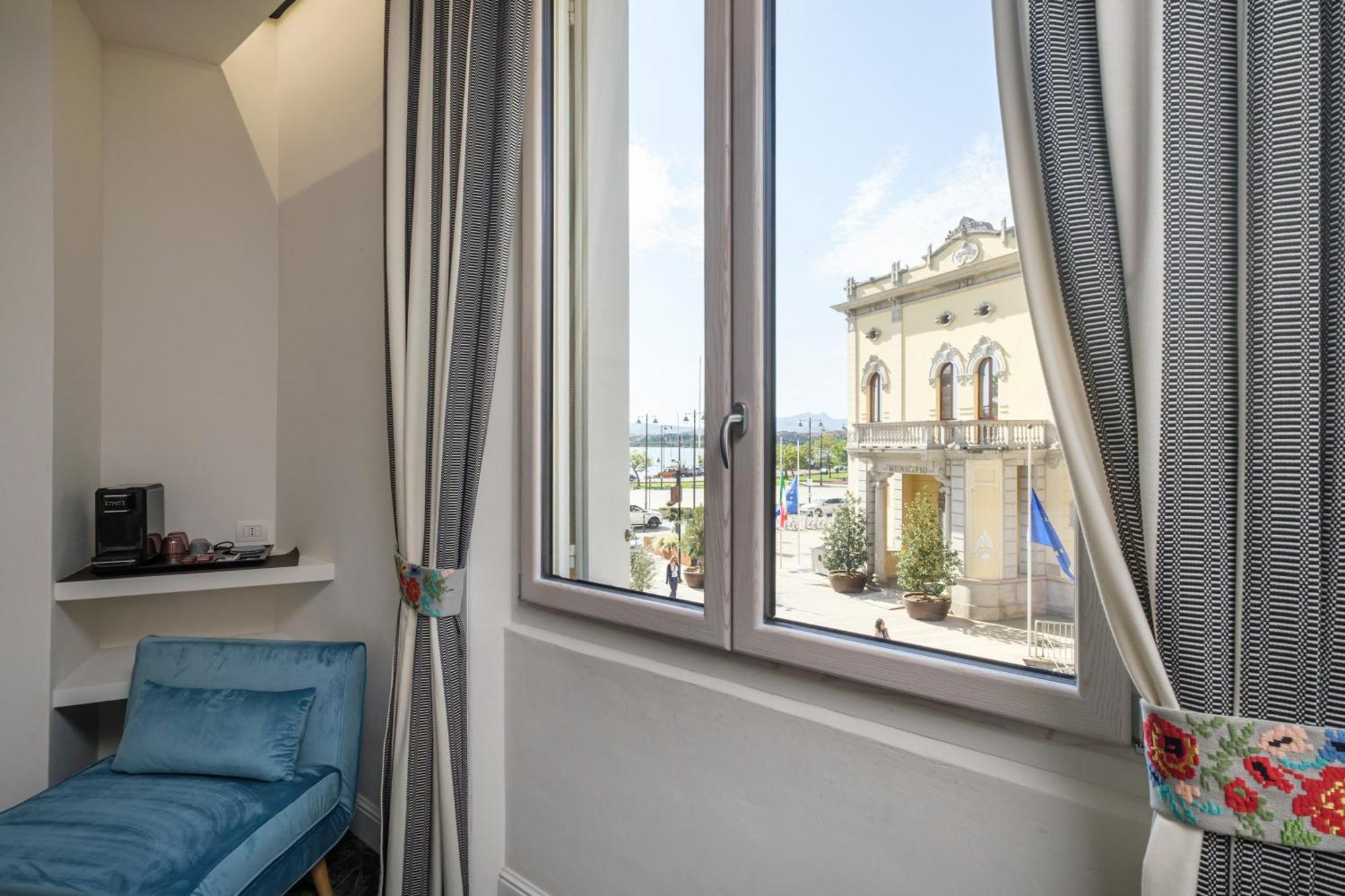 Kemani Villa Sara Олбия Стая снимка