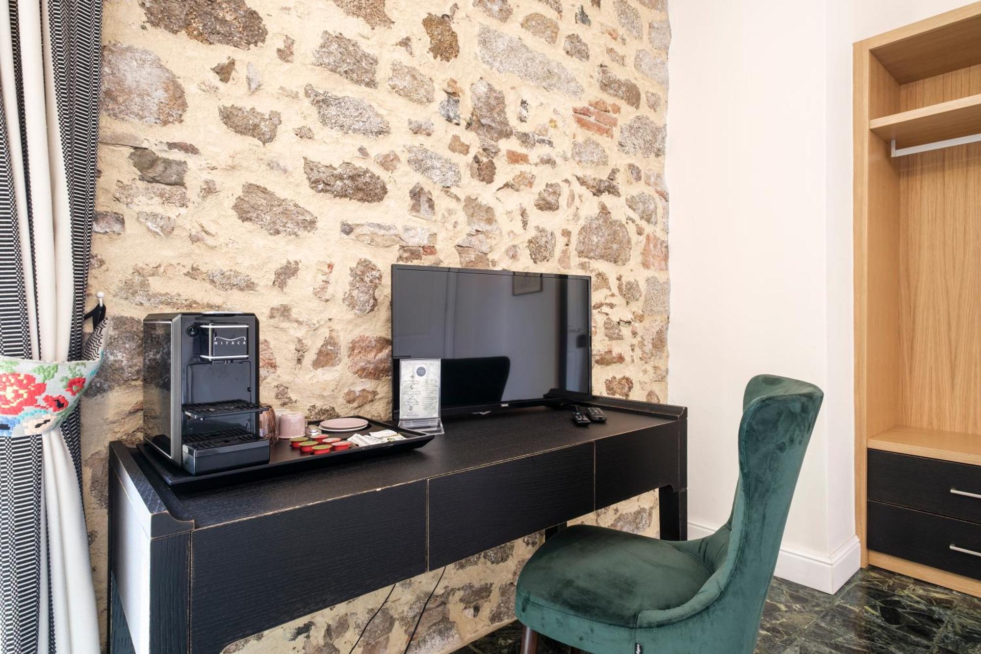Kemani Villa Sara Олбия Стая снимка