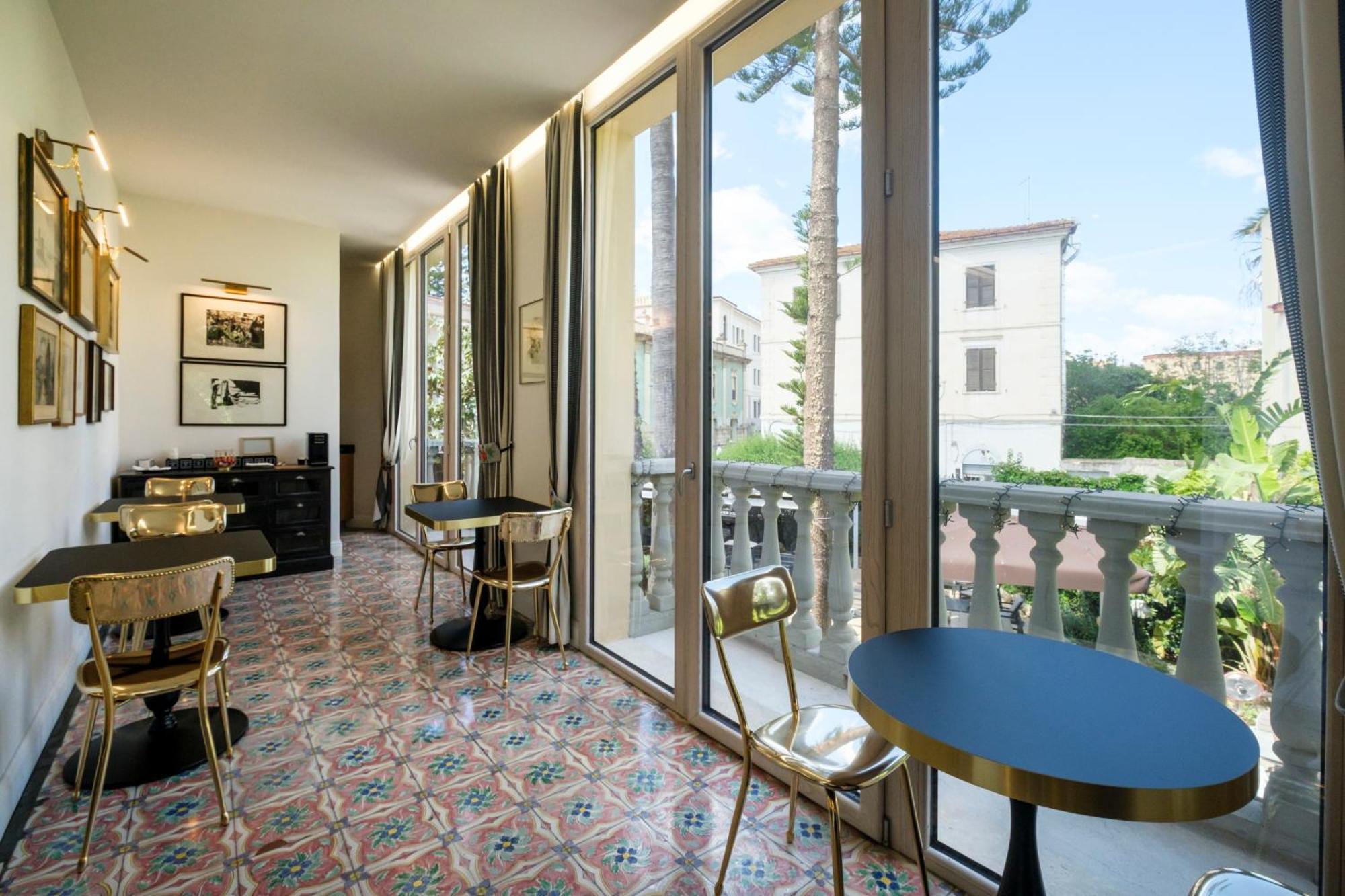 Kemani Villa Sara Олбия Екстериор снимка